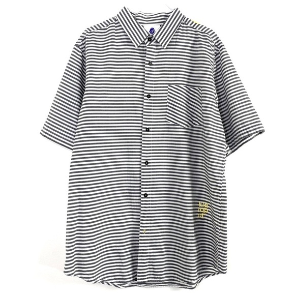 KIDROBOT Large Logos Stripe Short Sleeve Casual Button up Shirt Gray with White - Picture 2 of 7